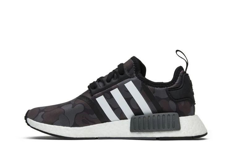 Krossovki-A-Bathing-Ape-x-adidas-NMD_R1-Black-Camo-2