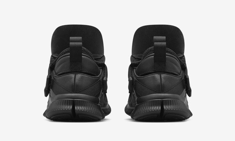 Кроссовки Nike Free Huarache Carnivore SP