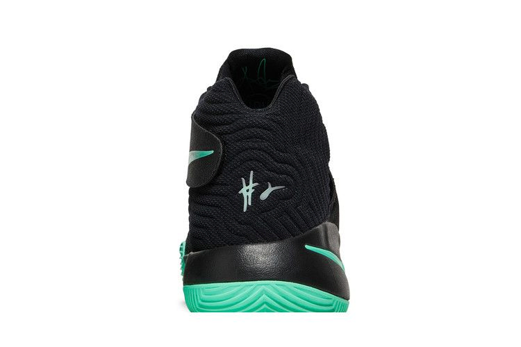 Кроссовки Nike Kyrie 2 'Green Glow'