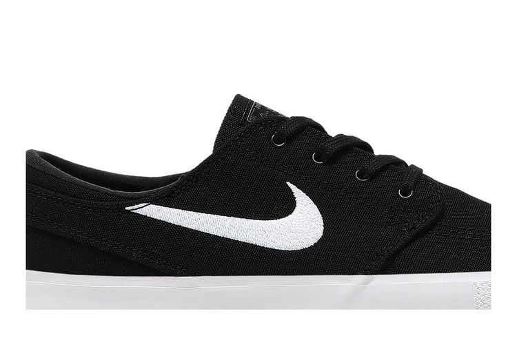 zoom-stefan-janoski-canvas-rm-sb-black-white-ar7718-001_01