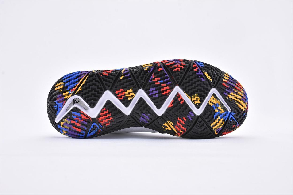 Nike-Kyrie-4-NCAA-8