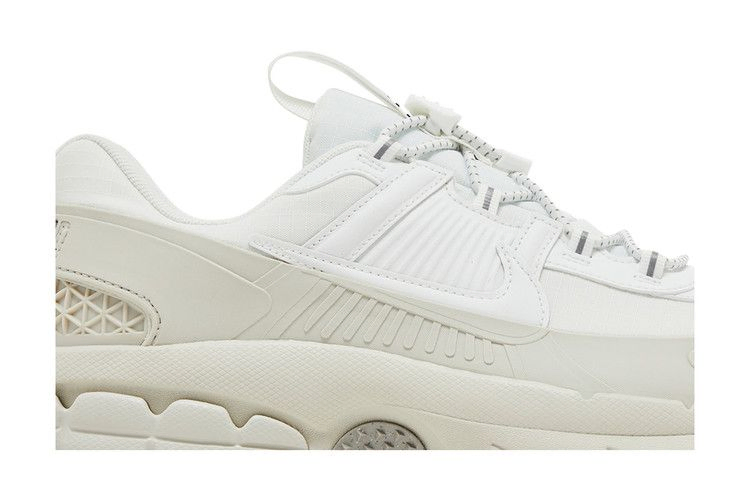 wmns-zoom-vomero-roam-summit-white-hv6410-100_01