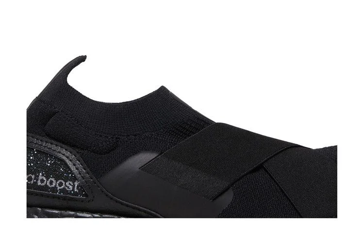 Кроссовки Swarovski x adidas Wmns UltraBoost Slip-On DNA 'Triple Black'