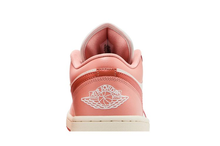 Кроссовки Wmns Air Jordan 1 Low 'Sail Madder Root'