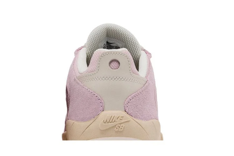 Krossovki-Nike-Vertebrae-SB-Pink-Foam-6