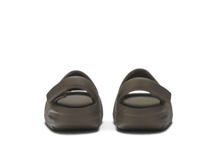 Krossovki-adidas-Yeezy-Slides-Infants-Earth-Brown-5