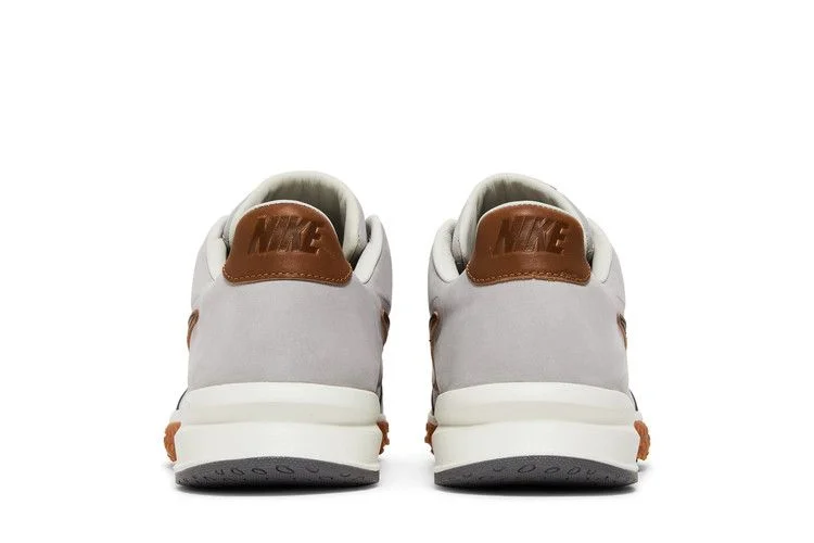 Krossovki-Nike-Baseballism-x-Alpha-Huarache-Flag-Turf-2-Atmosphere-Grey-5