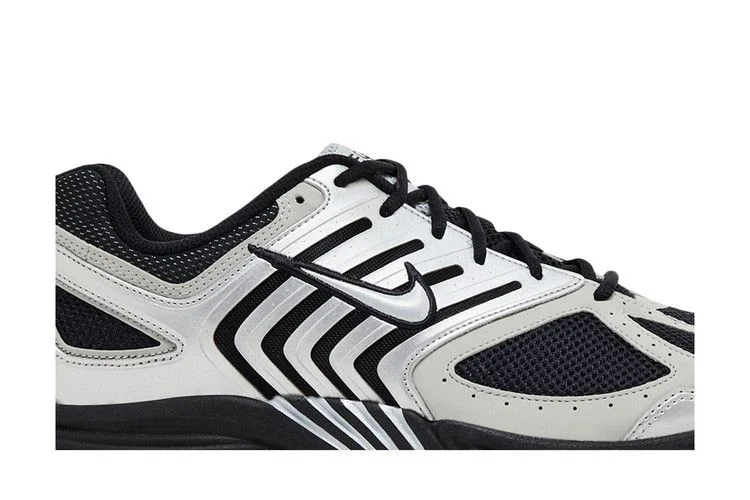 Krossovki-Nike-Air-Pegasus-2K5-Metallic-Silver-Black-1
