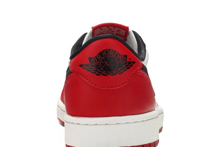 Кроссовки Air Jordan 1 Retro Low OG 'Chicago' 2016