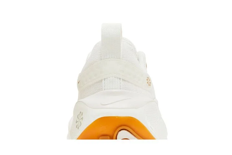 Krossovki-Nike-Wmns-ReactX-Infinity-Run-4-Gum-Light-Brown-Metallic-Gold-6