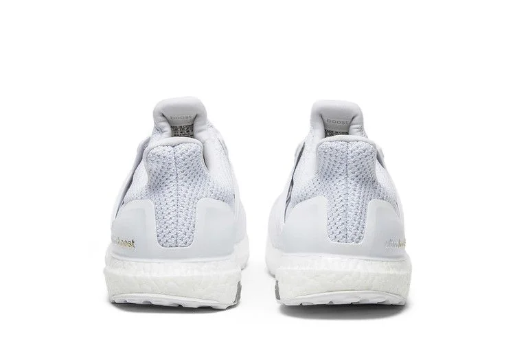 Кроссовки adidas UltraBoost 2.0 'Triple White'