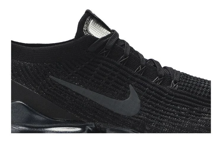 Кроссовки Nike Air VaporMax Flyknit 3 'Triple Black'