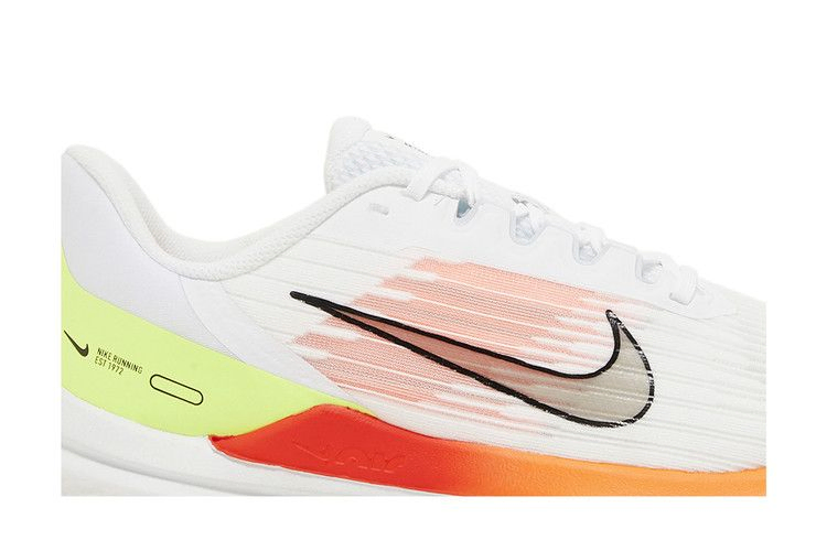 Кроссовки Nike Air Winflo 9 'White Bright Crimson'
