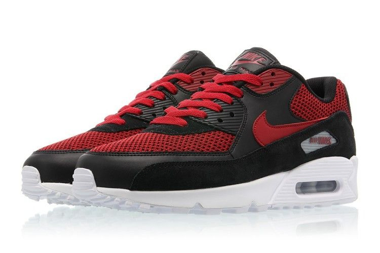 Кроссовки Nike Air Max 90 Essential