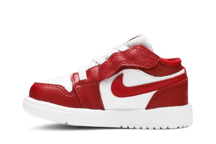 Krossovki-Air-Jordan-1-Low-ALT-TD-Gym-Red-2