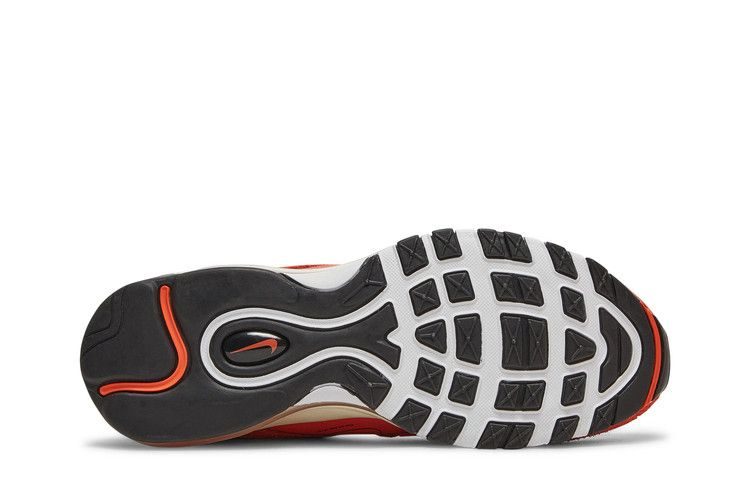 air-max-97-se-first-use-blood-orange-db0246-800_03