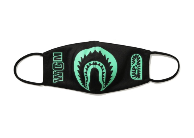 Маска BAPE Glow In The Dark Shark Mask (FW20) Black