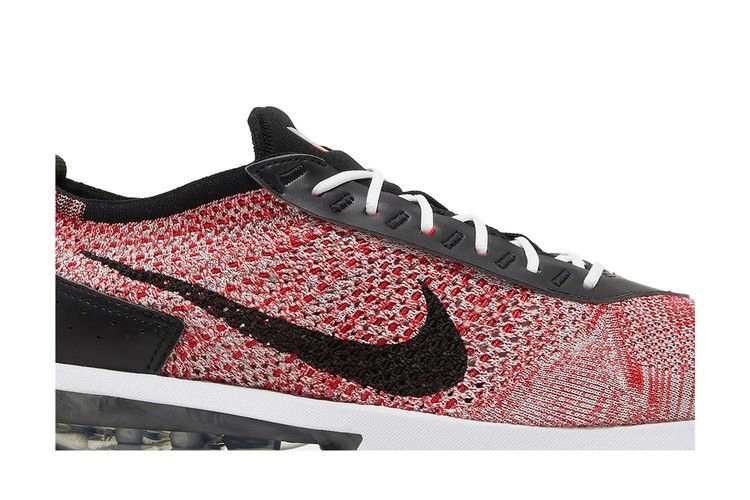 Кроссовки Nike Air Max Flyknit Racer 'University Red'