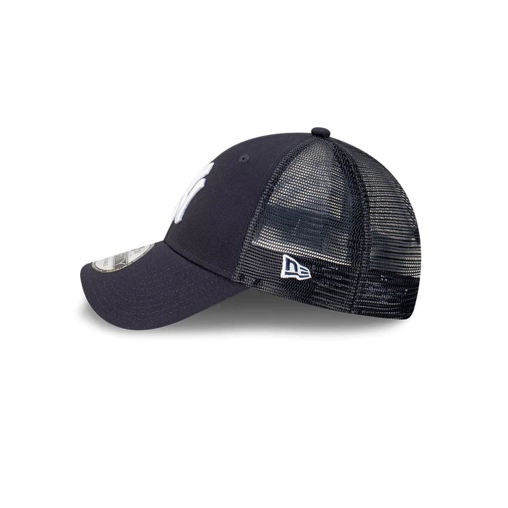 Бейсболка New Era New York Yankees Team Colour 9FORTY Trucker MLB Snapback Hat