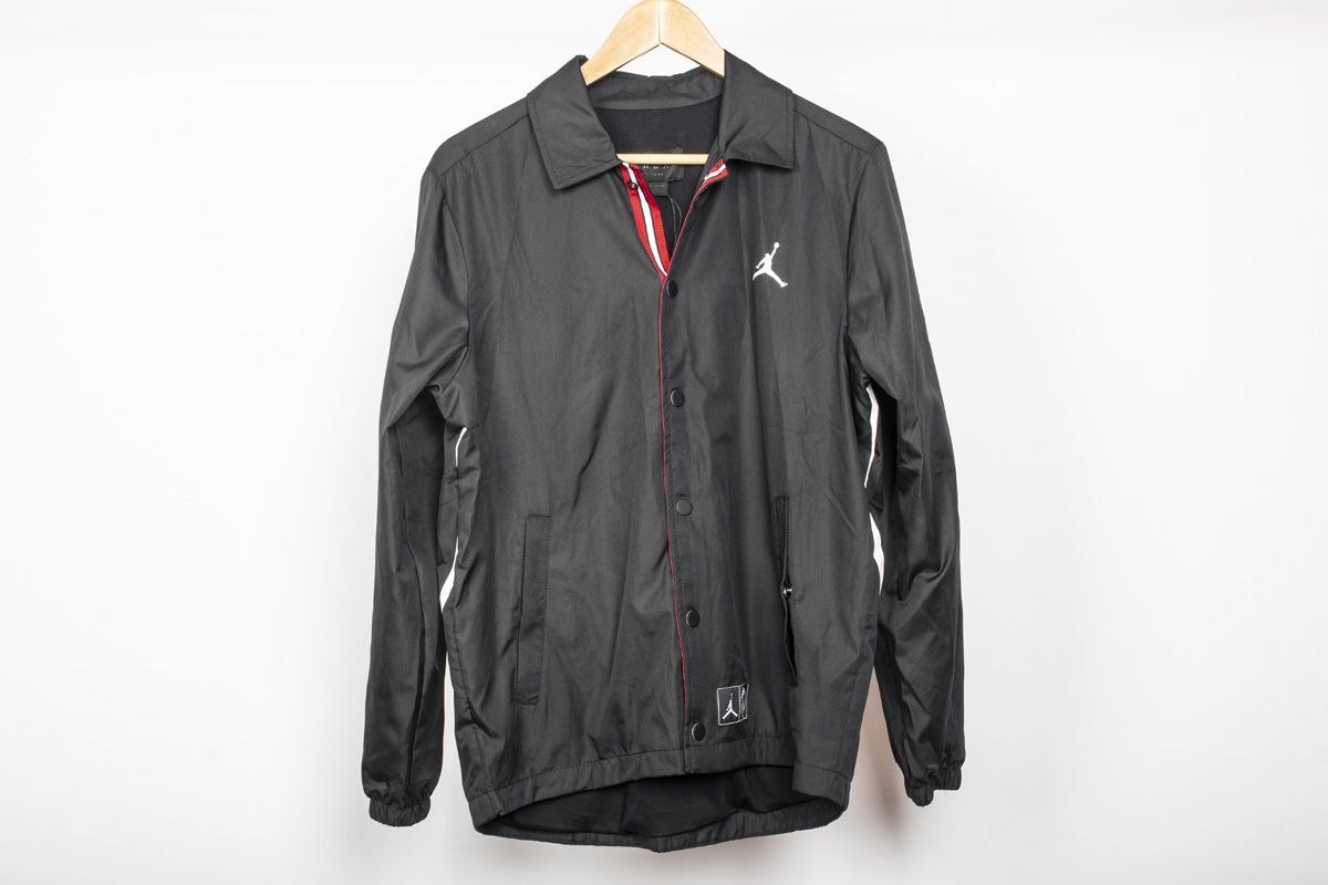 Куртка Air Jordan x Paris Saint Germain 'Black White'