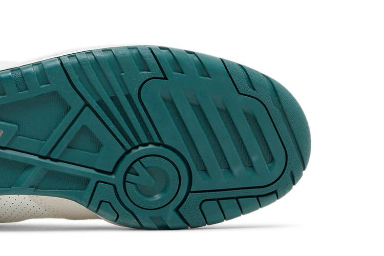 550-white-vintage-teal-bb550sta_04