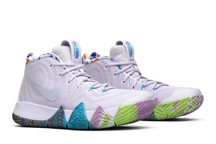 kyrie-4-90s-943806-902_07