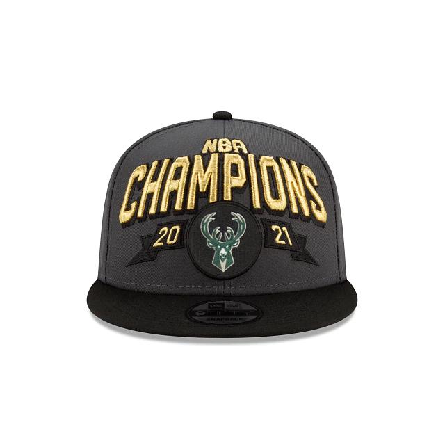 Кепка New Era Milwaukee Bucks 9FIFTY 2021 On Court NBA World Champions Snapback Hat