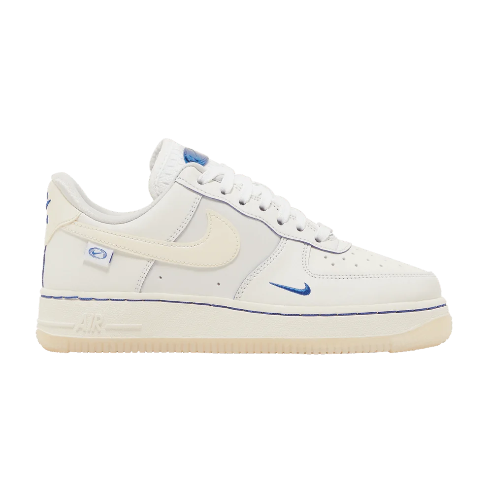 Krossovki-Nike-Wmns-Air-Force-1-07-LX-Worldwide-Pack-Sail-Game-Royal