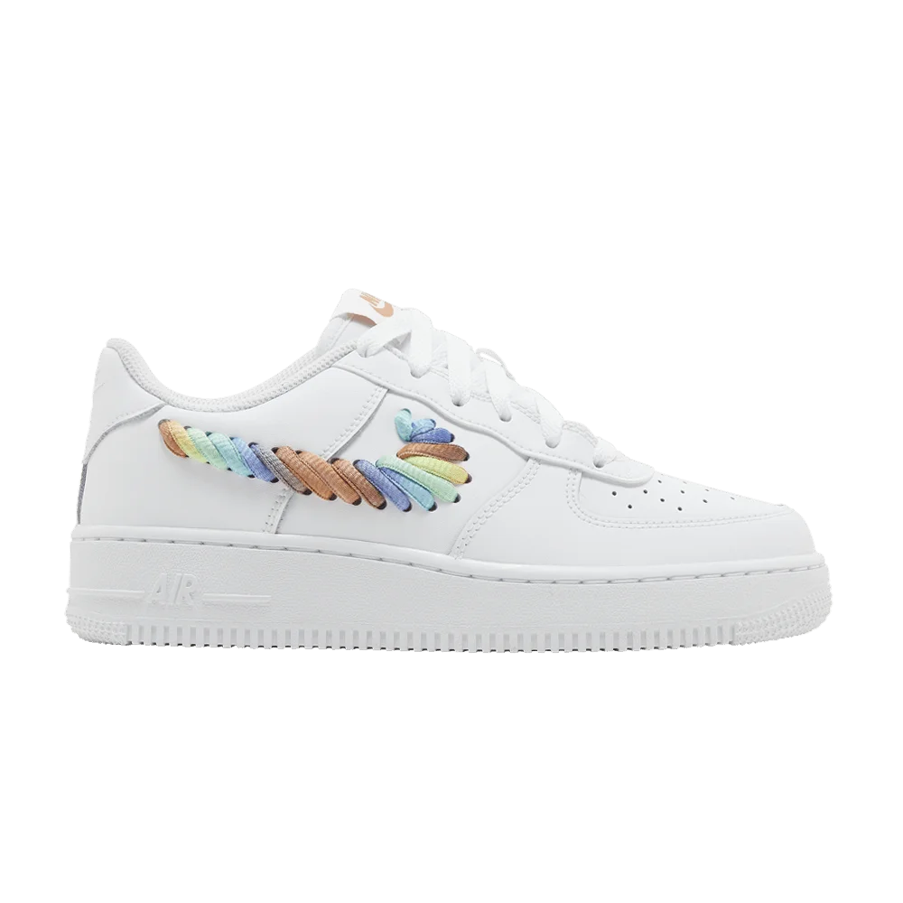 Krossovki-Nike-Air-Force-1-Low-GS-Rainbow-Lace-Swoosh
