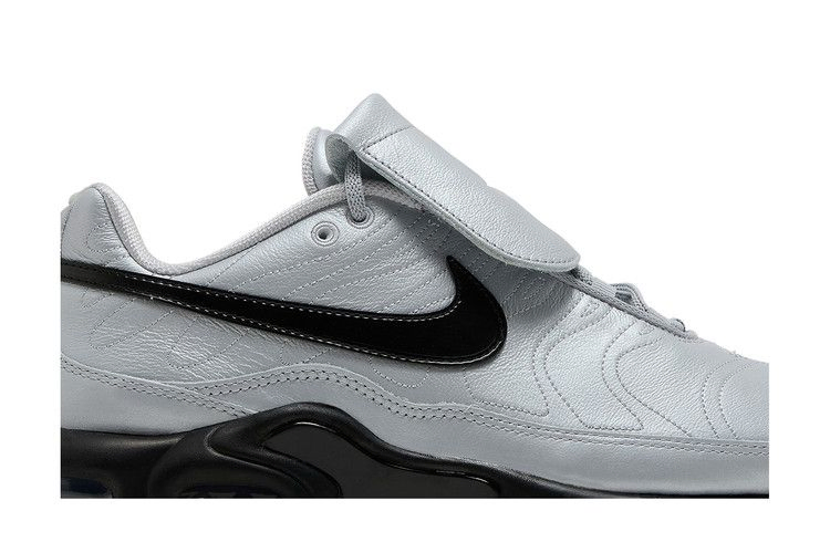 Кроссовки Nike Air Max Plus Tiempo 'Wolf Grey'