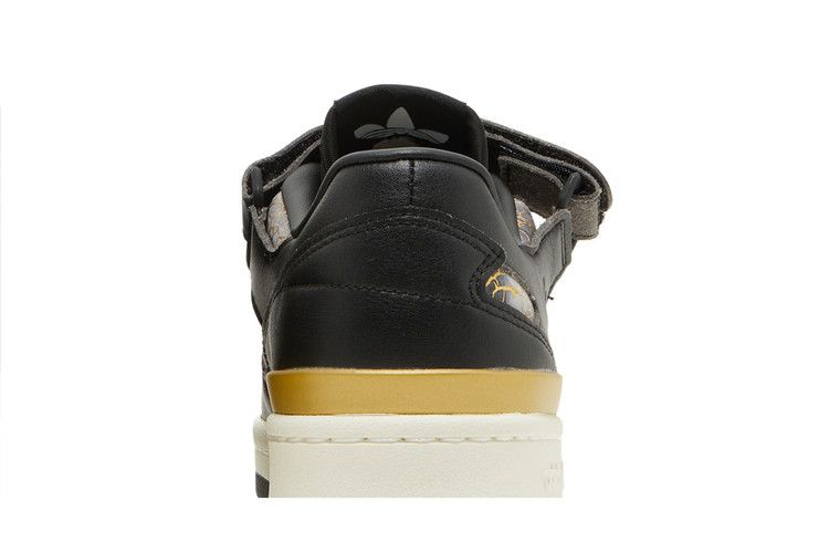 Кроссовки Candace Parker x adidas Wmns Forum Low 'Black Tech Mineral'