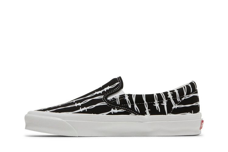 Кроссовки Vans OG Classic Slip-On LX 'Barbed Wire - Black'