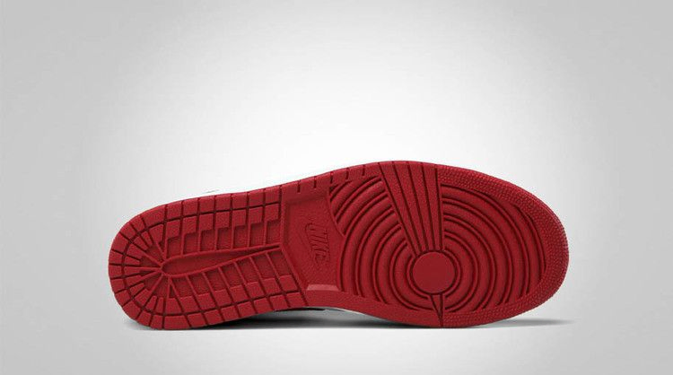 Кроссовки Air Jordan 1 Phat 'Varsity Red'