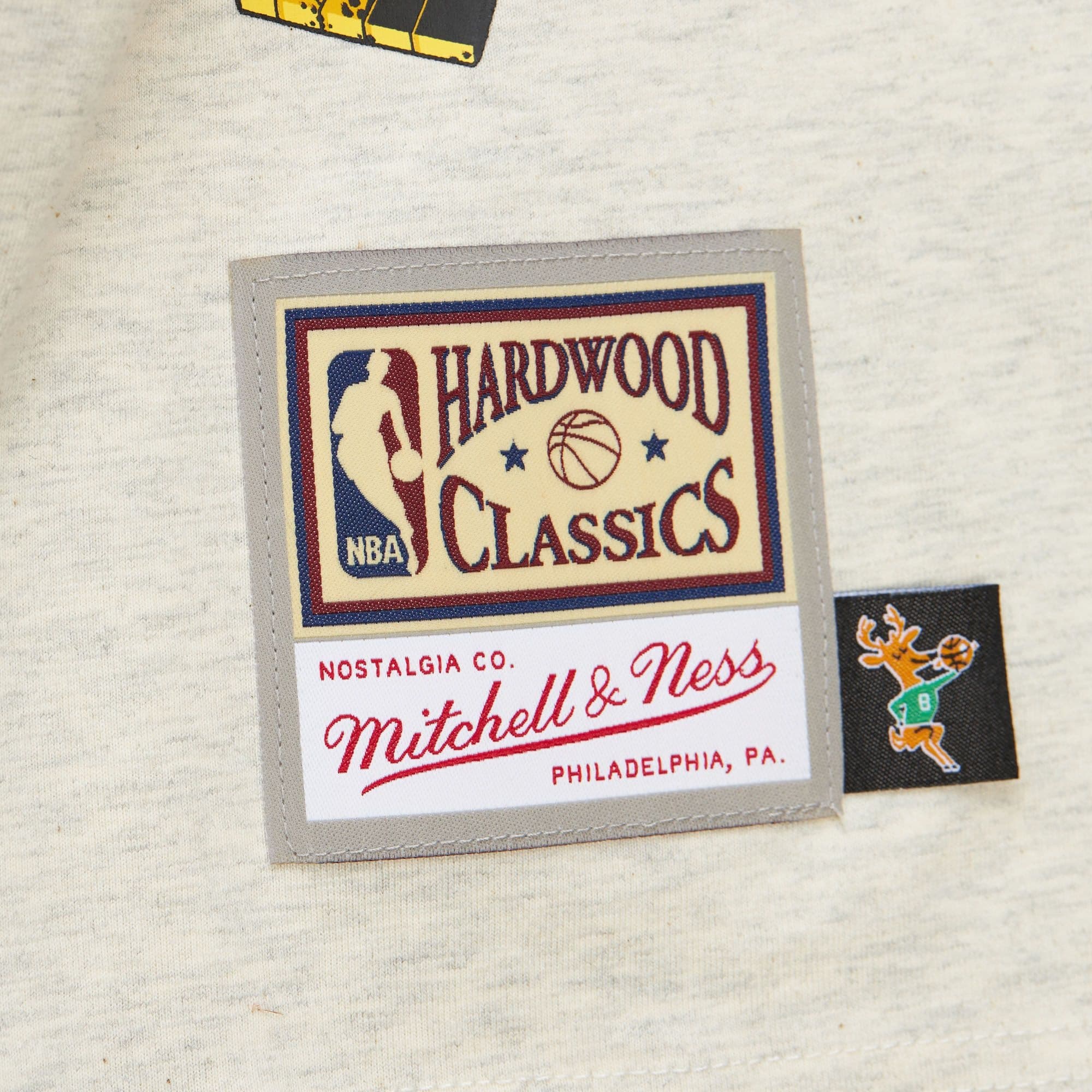 Футболка Mitchell & Ness Legacy Defined SS Tee HWC Milwaukee Bucks