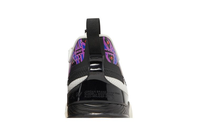 jordan-westbrook-one-take-quai-54-cz8145-100_06