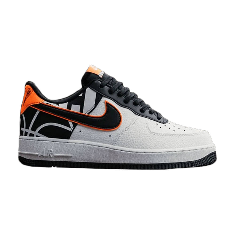 Krossovki-Nike-Air-Force-1-07-LV8-White-Black