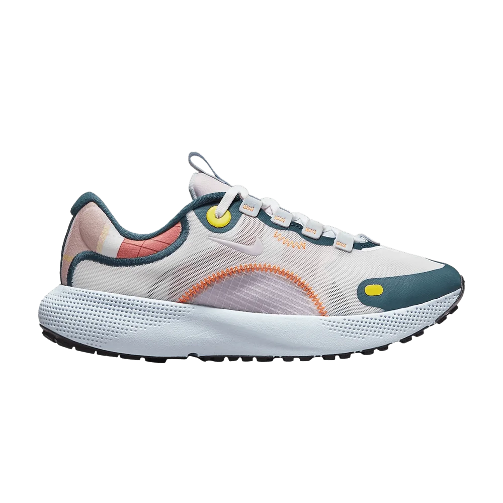Krossovki-Nike-Wmns-React-Escape-Run-Summit-White-Regal-Pink