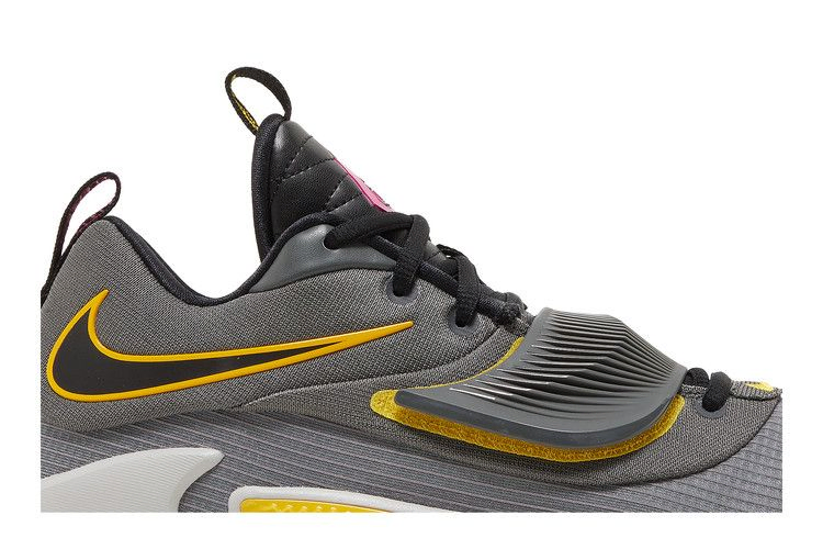 Кроссовки Nike Zoom Freak 3 'Iron Grey Vivid Sulfur'