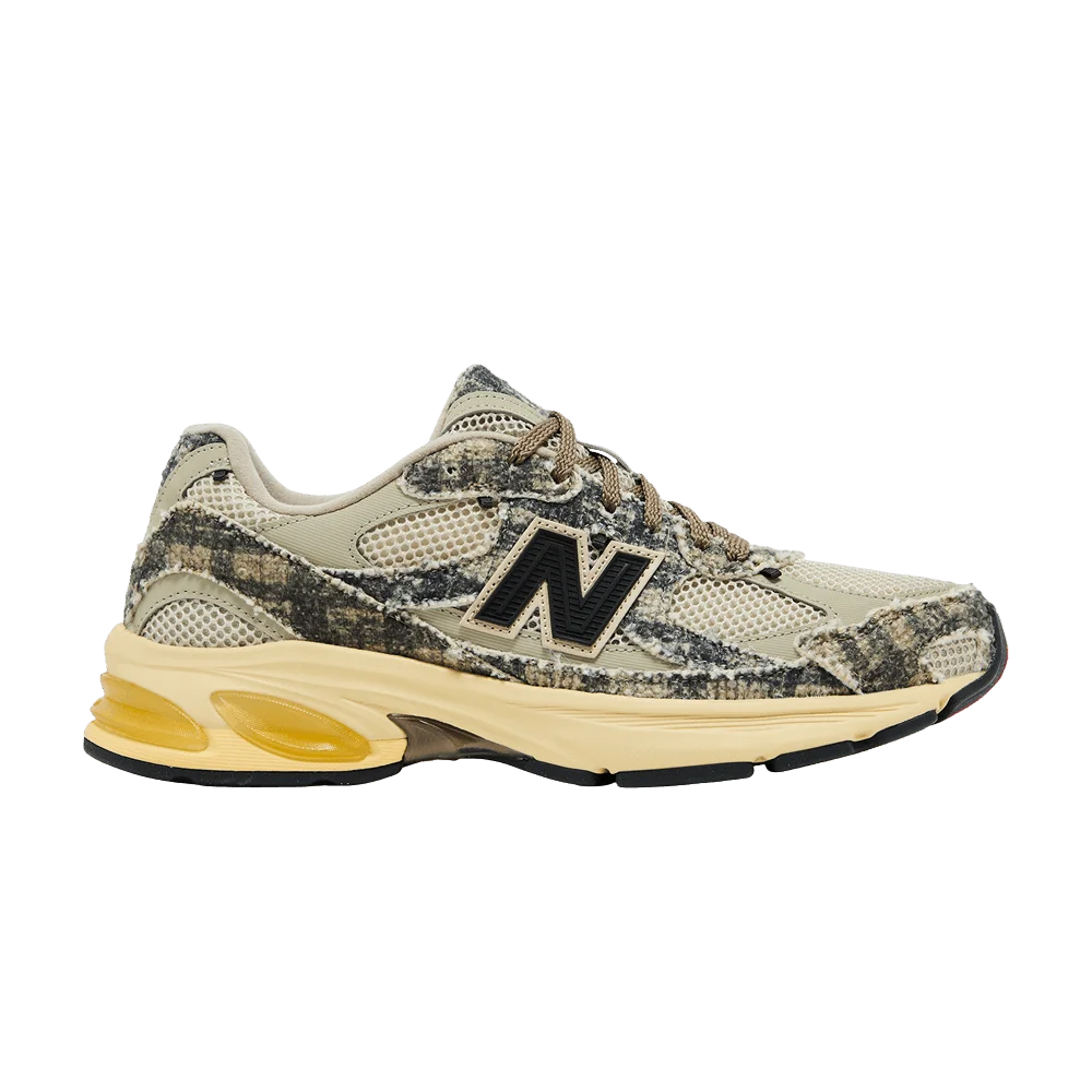 Krossovki-Joe-Freshgoods-x-New-Balance-2010-Bag-Lady