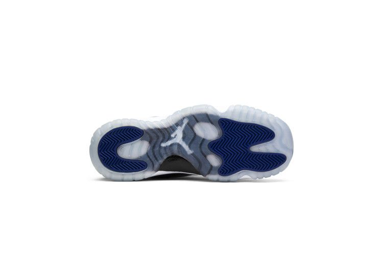air-jordan-11-gs-space-jam-2016-378038-003_03