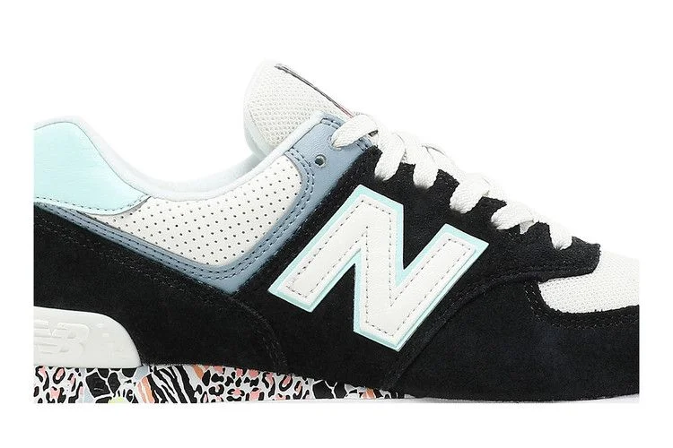 Krossovki-New-Balance-Wmns-574-Black-White-Mint-1