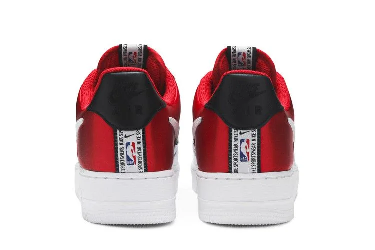 Кроссовки NBA x Nike Air Force 1 '07 LV8  'Red'