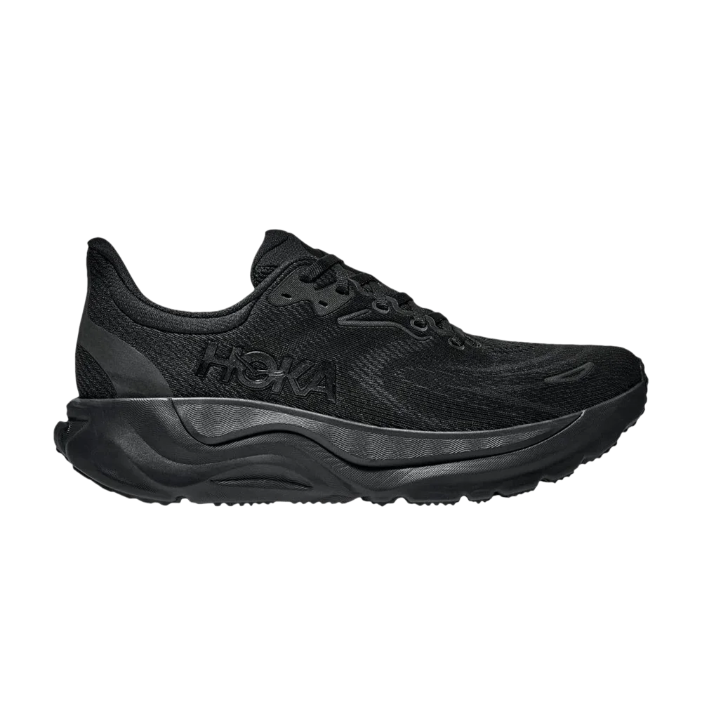 Krossovki-HOKA-Arahi-8-Triple-Black