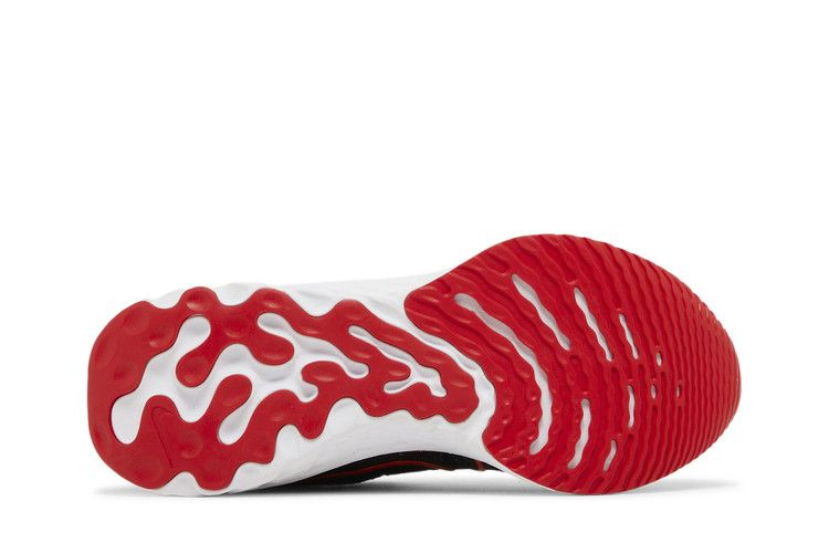 wmns-react-infinity-run-flyknit-3-black-university-red-dd3024-008_03