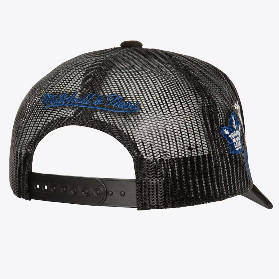Бейсболка Mitchell & Ness Black Toronto Maple Leafs Times Up Trucker Adjustable Hat