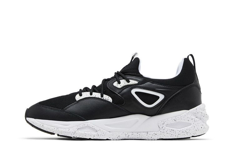 trc-blaze-chance-black-white-386430-02_02