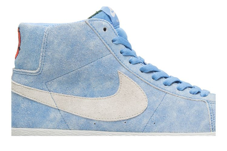 sb-zoom-blazer-mid-lance-mountain-864349-406_01