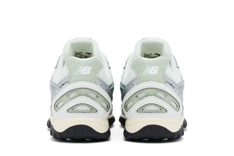 Кроссовки New Balance 204L 'Silver Metallic Sage Green'