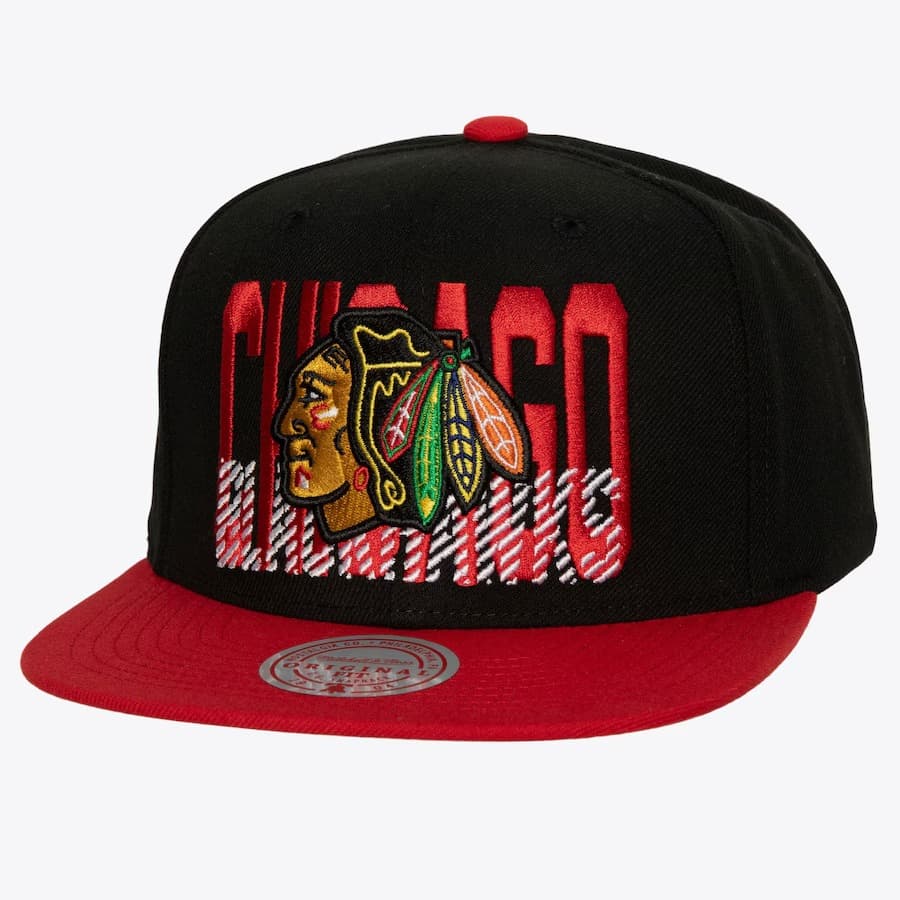 Бейсболка Mitchell & Ness Black Chicago Blackhawks Cross Check Snapback Hat