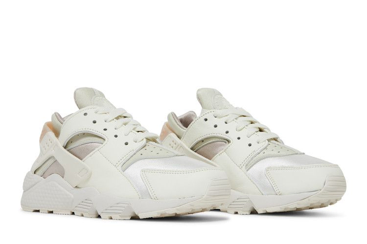 wmns-air-huarache-sail-fossil-stone-dh4439-104_07